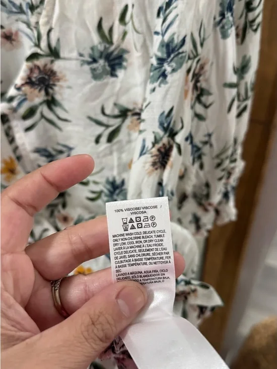 Lucky Brand Floral Peplum Blouse - Picture 4 of 4